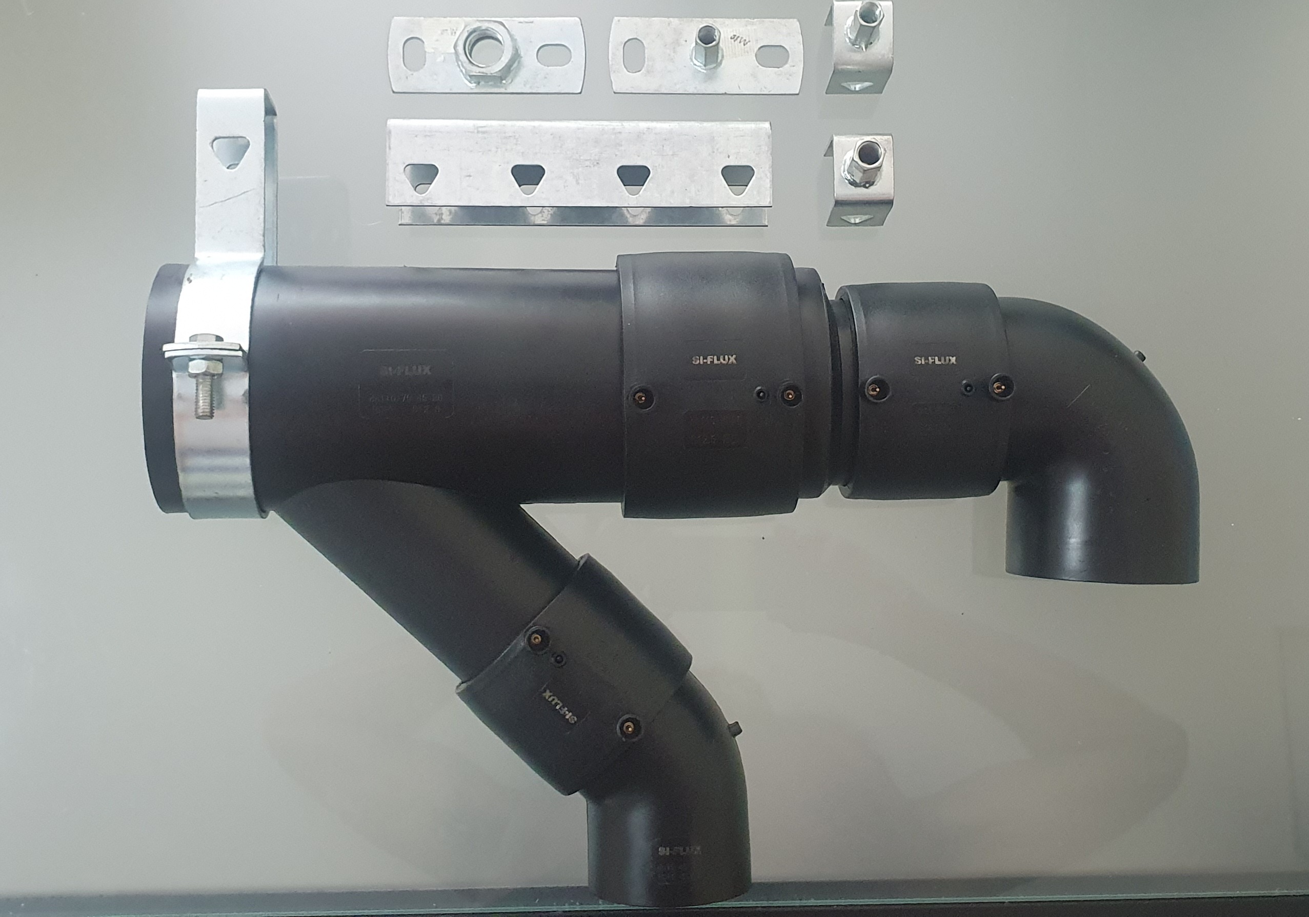 SAMPLE HDPE & Brackets